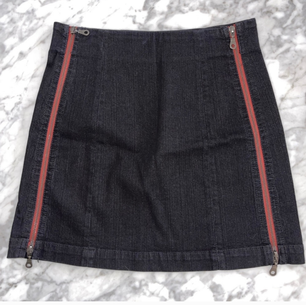 Carmar Denim Zip Up Skirt